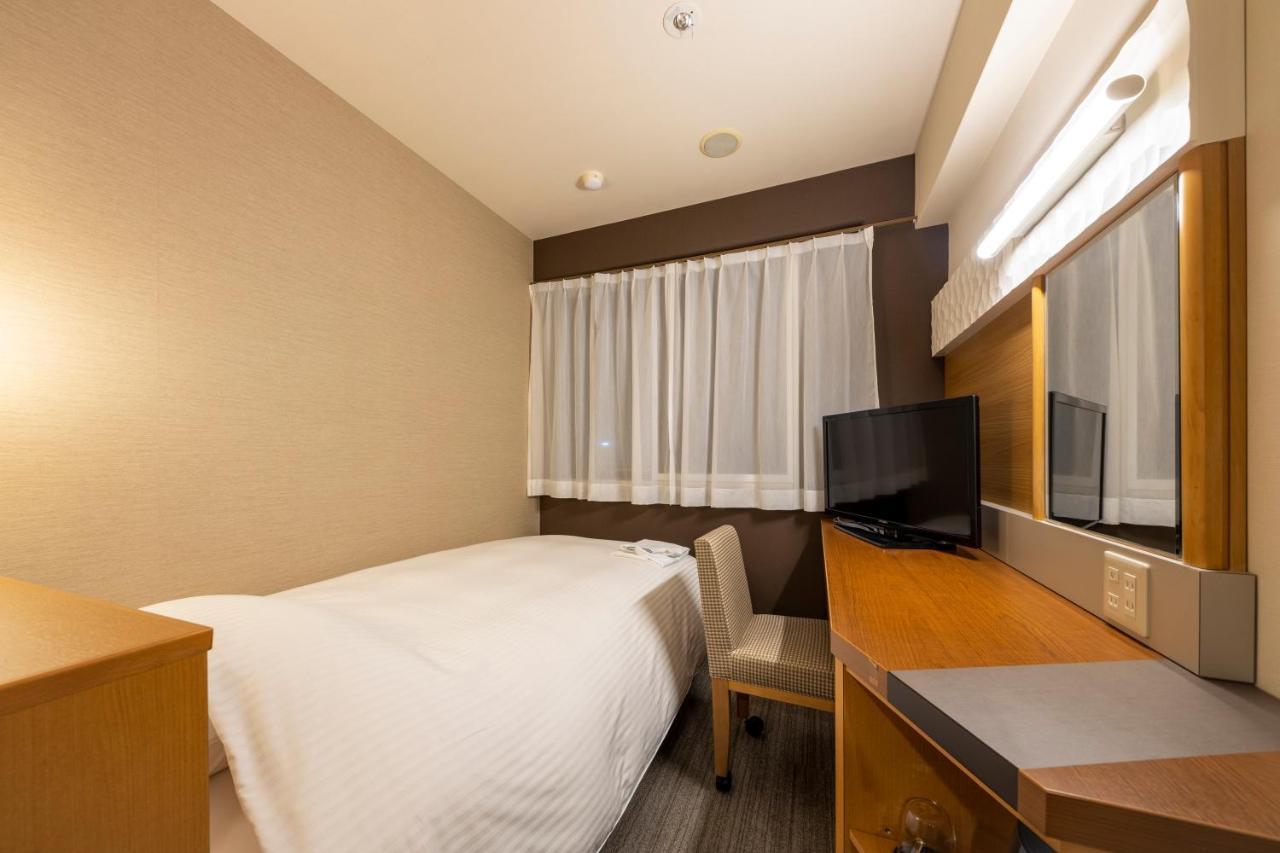Jr Clement Inn Хімедзі Екстер'єр фото